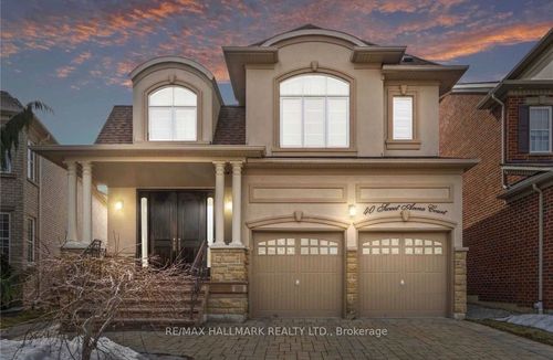 40 Sweet Anna Crt, Maple, ON, L6A4E3 | Card Image