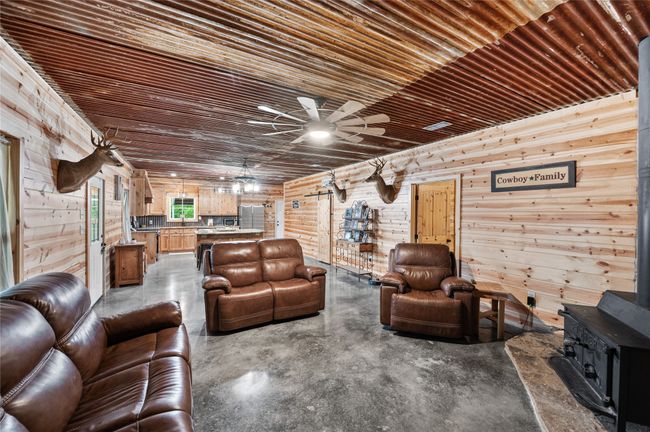3815 Fm 2088, House other with 3 bedrooms, 2 bathrooms and null parking in Quitman TX | Image 6