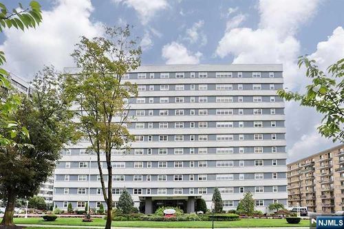 280 Prospect Ave, Hackensack, NJ, 07601-2513 | Card Image