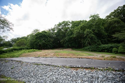 220 Weavertown Rd, Shavertown, PA, 18708-9716 | Card Image