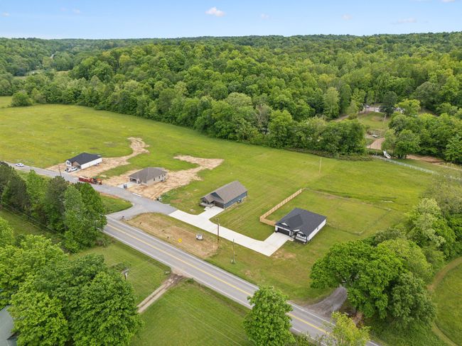 1936 Flats Rd, House other with 3 bedrooms, 2 bathrooms and 2 parking in Cunningham TN | Image 46