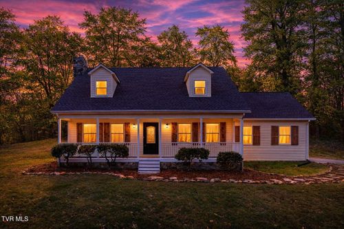 109 Tami Dr, Johnson City, TN, 37601-6267 | Card Image