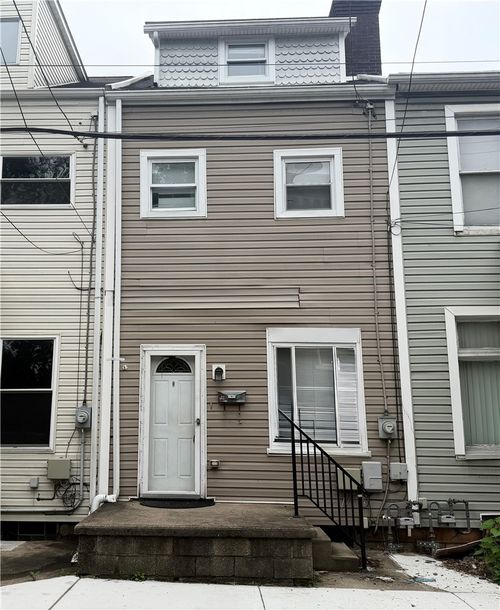 824 Walnut St., Edgewood, PA, 15221 | Card Image