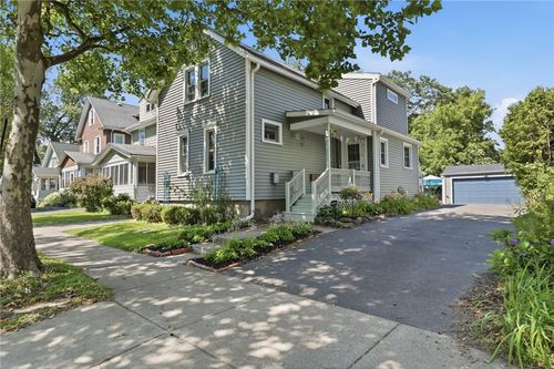 370 Merchants Rd, Rochester, NY, 14609-6703 | Card Image