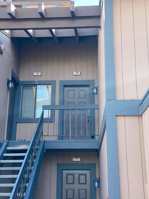 178 Hackamore Cmn, Fremont, CA, 94539-7477 | Card Image