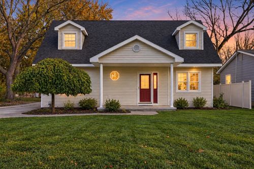 2041 Noble Avenue, Flint Charter Township, MI, 48532 | Card Image