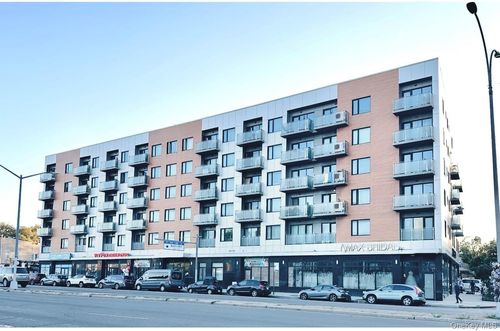 3j-62-98 Woodhaven Boulevard, New York, NY, 11374 | Card Image