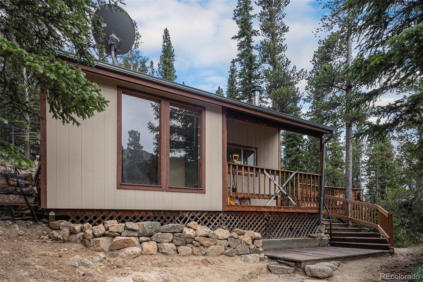 200 Crest Drive, For Sale in Idaho Springs Zoocasa