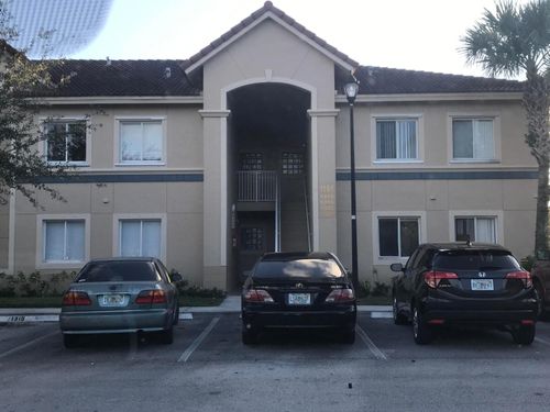 1095 Golden Lakes Boulevard, West Palm Beach, FL, 33411 | Card Image