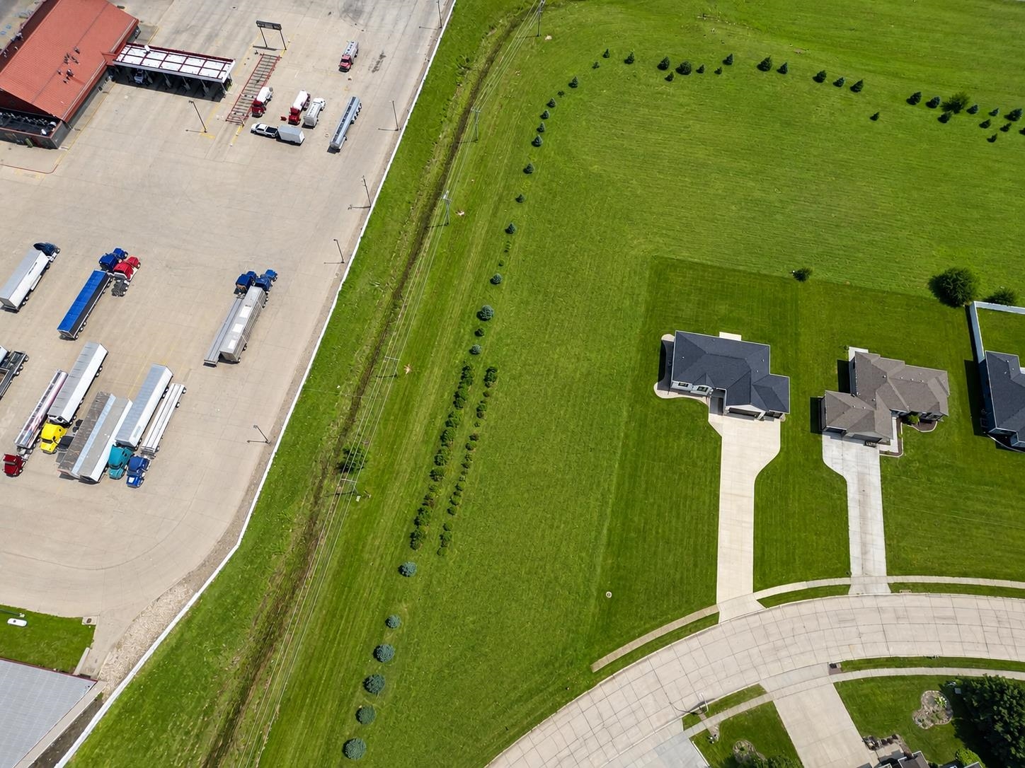 Land in Columbus