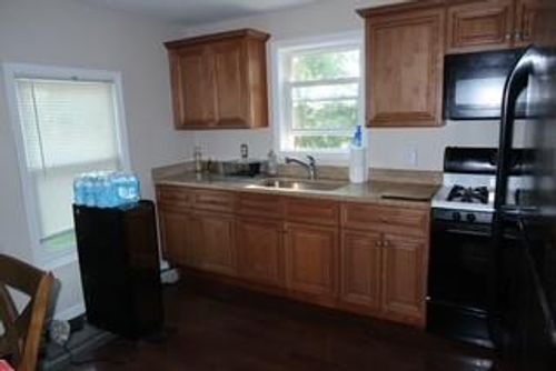 fl-2nd-7 Orchard St, Marlboro, NY, 12542-6151 | Card Image
