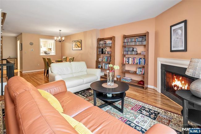 181 Long Hill Rd, House attached with 2 bedrooms, 3 bathrooms and null parking in Little Falls NJ | Image 22