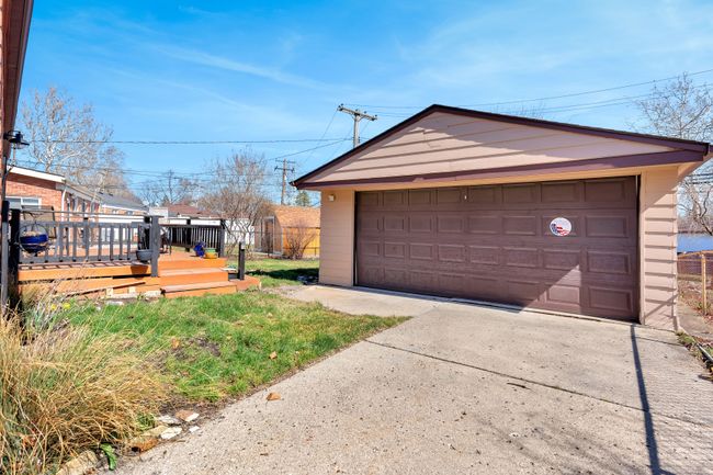 7486 Plainfield St, House other with 3 bedrooms, 2 bathrooms and null parking in Dearborn Heights MI | Image 5