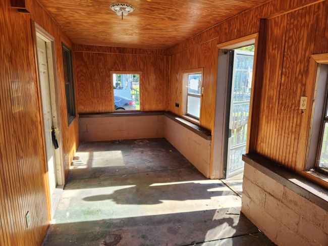 315 Mcomber St, House other with 2 bedrooms, 1 bathrooms and null parking in Dowagiac MI | Image 10