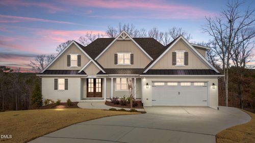 100 Sire Ct, Holly Springs, NC, 27540-4542 | Card Image