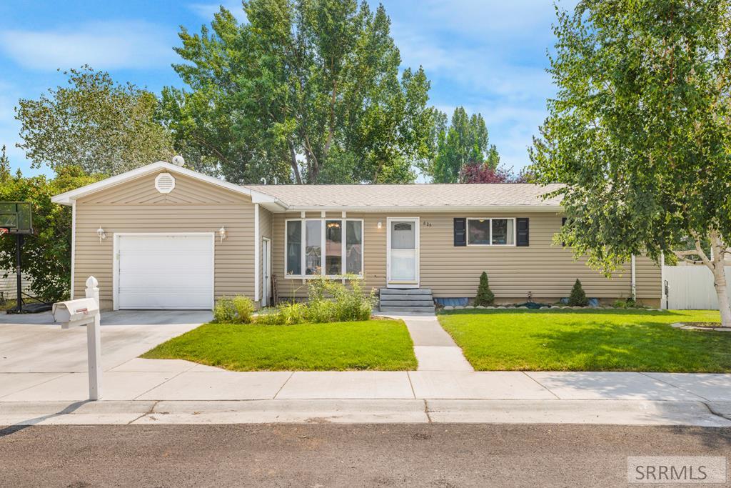 Chad Dr, Rexburg, ID 83440