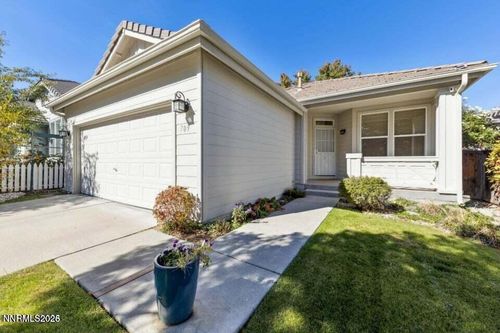 709 Caughlin Gln, Reno, NV, 89519-0642 | Card Image