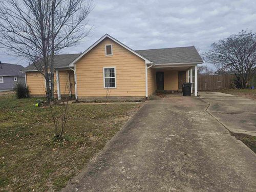 605 Junior Dr, Covington, TN, 38019-3719 | Card Image