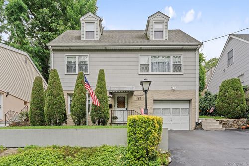 162 Midland Ave, Yonkers, NY, 10705-2734 | Card Image