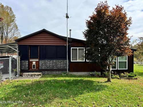 28 Cottage St, CROSSVILLE, TN, 38571-1251 | Card Image