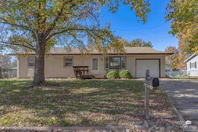 1929 Morning Glory Drive, House other with 3 bedrooms, 1 bathrooms and null parking in Manhattan KS | Image 1