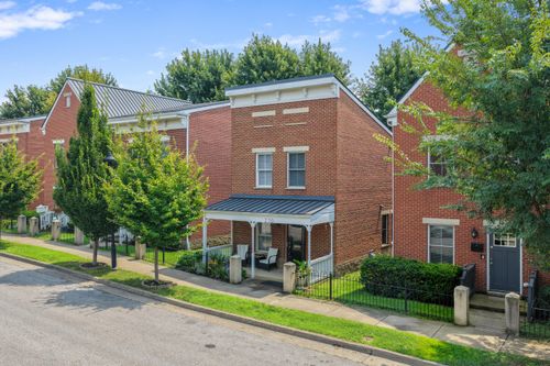230 W 8th St, Newport, KY, 41071-1348 | Card Image