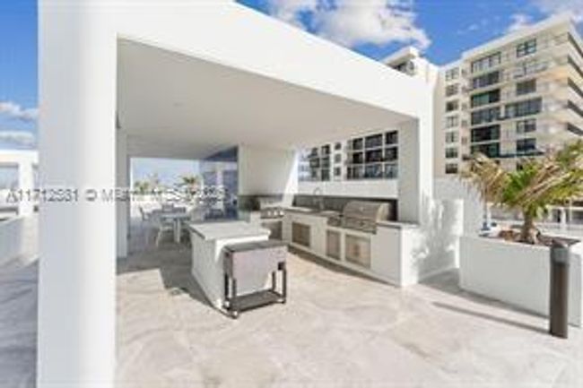 2030 - 3450 S Ocean Blvd, Condo with 2 bedrooms, 2 bathrooms and null parking in Palm Beach FL | Image 5