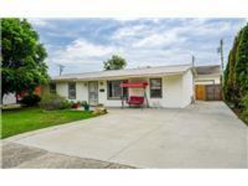 1649 Dale Ridge Rd, New Carlisle, OH, 45344-2410 | Card Image