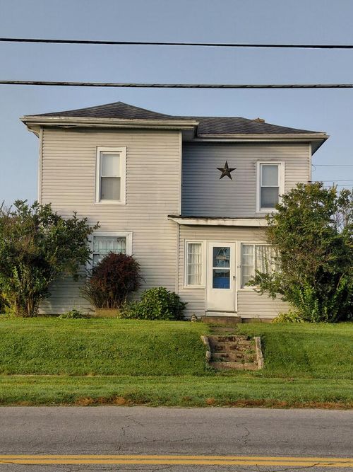 112 E Third, Perrysville, OH, 44864 | Card Image