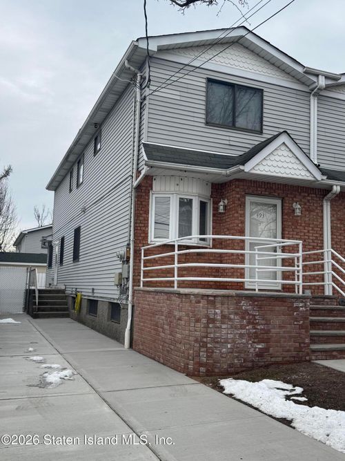 493 Doane Ave, Staten Island, NY, 10308-1522 | Card Image