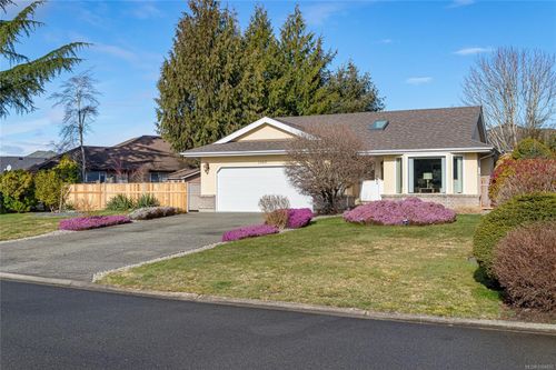 1163 Wellington Dr, Qualicum Beach, BC, V9K2H6 | Card Image