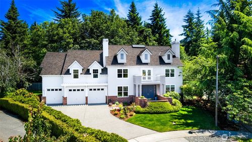 6082 167th Avenue Se, Bellevue, WA, 98006 | Card Image