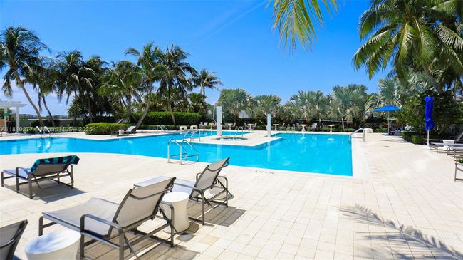 APT-508 - 1 N Ocean Blvd, Condo with 2 bedrooms, 2 bathrooms and null parking in Pompano Beach FL | Image 43