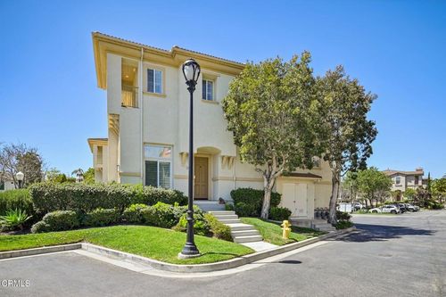 1337 Bayside Cir, Oxnard, CA, 93035-2148 | Card Image