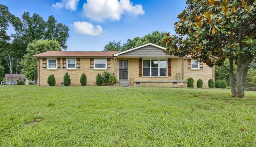 221 Charlemagne Blvd, Clarksville, TN, 37042-4291 | Card Image