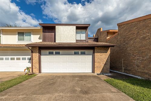 1808 Greenspring Cir, Garland, TX, 75044-6856 | Card Image