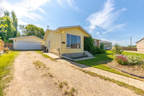 4705 52 Street, Kitscoty, AB, T0B2P0 | Card Image