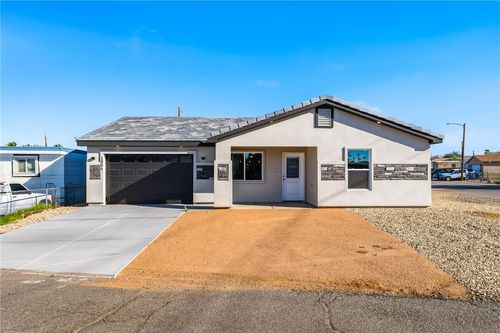 1806 Rollando Dr, Bullhead City, AZ, 86442-5003 | Card Image