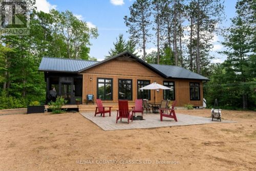 253 Grunwald Road, Madawaska Valley, ON, K0J1L0 | Card Image