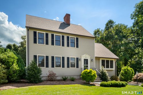 38 Clearview Drive, Newtown, CT, 06482 | Card Image