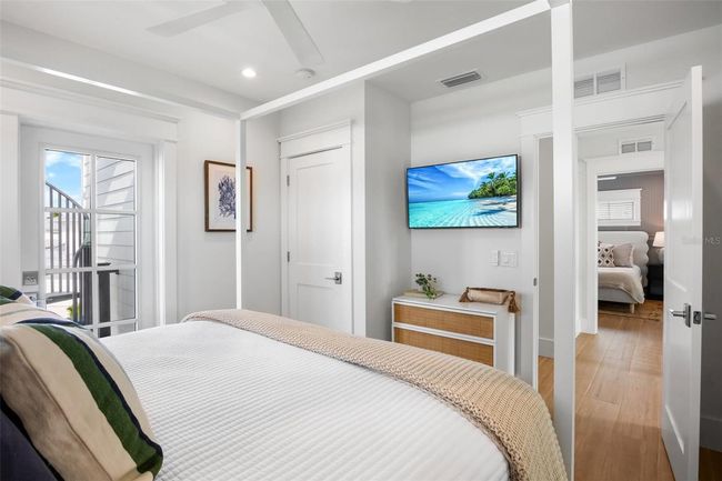 243 S Harbor Dr, House other with 4 bedrooms, 5 bathrooms and null parking in HOLMES BEACH FL | Image 26