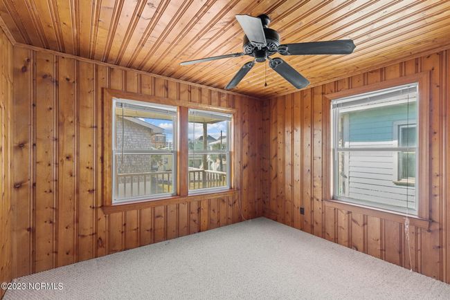 Front Upstairs Bedroom 1 | Image 20