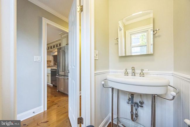27 Wilson St, Townhouse with 3 bedrooms, 3 bathrooms and null parking in LAMBERTVILLE NJ | Image 10