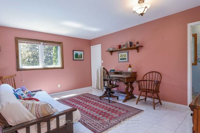 248504 5 Sideroad, House other with 3 bedrooms, 3 bathrooms and 18 parking in Mono ON | Image 30