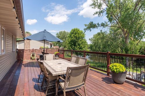 549 Vicki Ln, Shoreview, MN, 55126-4776 | Card Image
