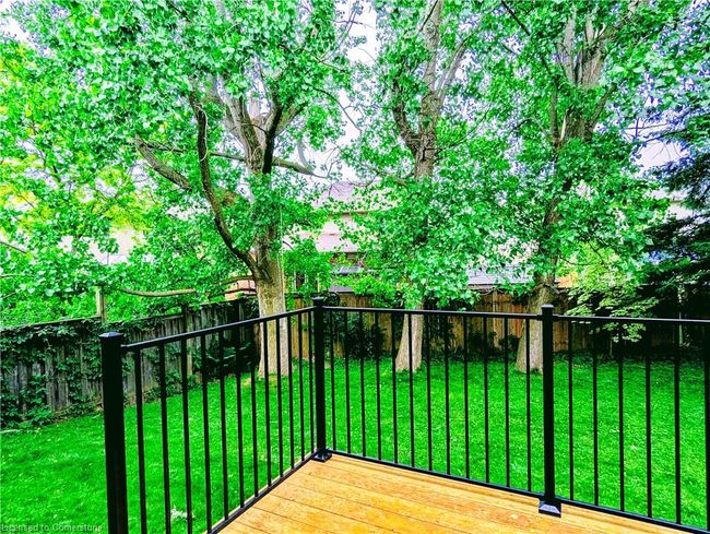 39 Naomi Crt, House other with 4 bedrooms, 3 bathrooms and 6 parking in Ancaster ON | Image 26