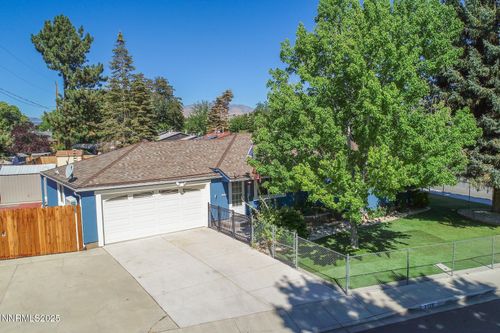2579 11th St, Sparks, NV, 89431-1853 | Card Image