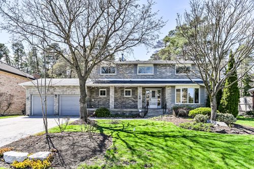 133 Coons Rd, Richmond Hill, ON, L4E2M9 | Card Image