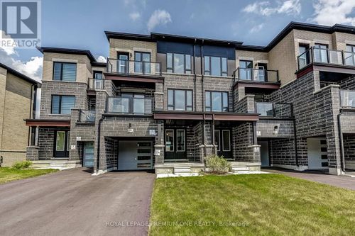 141 Tennant Cir, Woodbridge, ON, L4H5L4 | Card Image