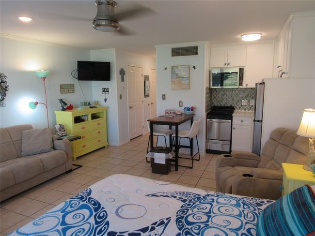 Looking into kitchen | Image 17